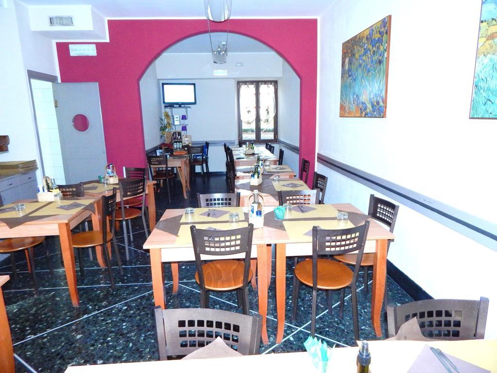 Albergo Torino Albenga Dış mekan fotoğraf